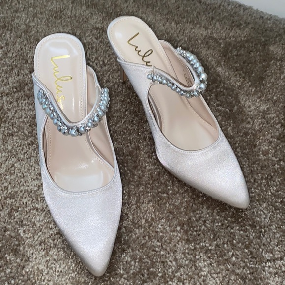 Satin bridal shoes - Picture 1 of 7